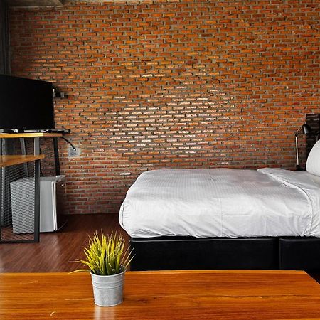 Bed Loft Cafe Hotel Khon Kaen Exterior photo