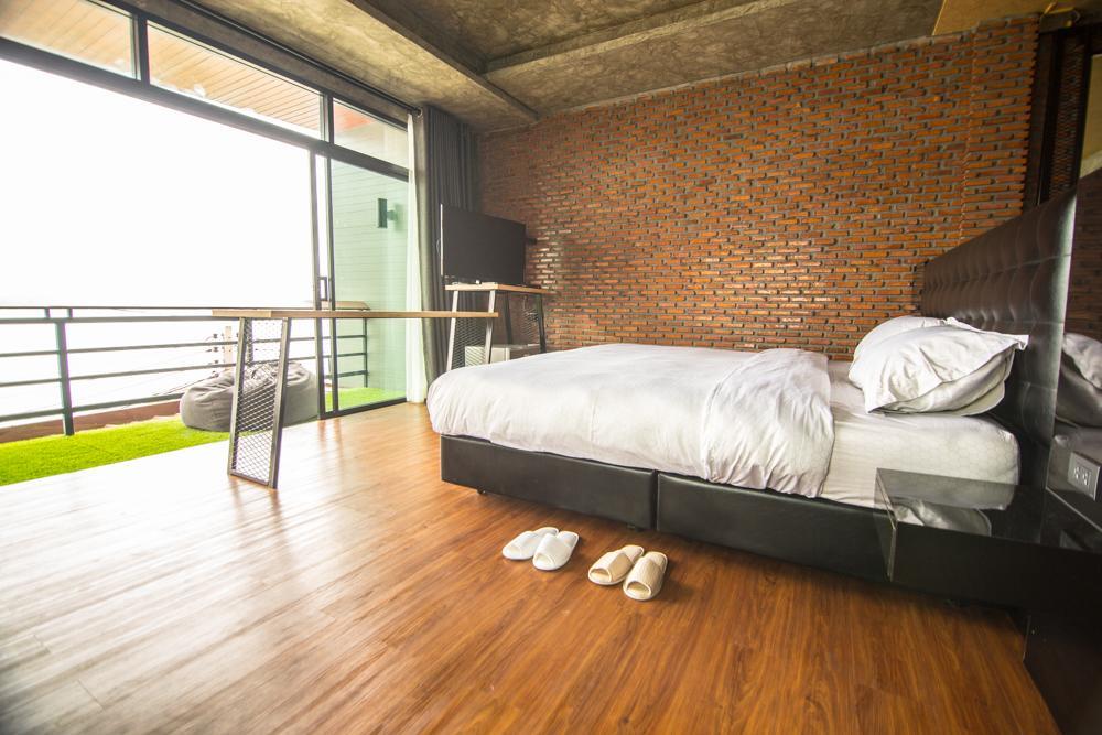 Bed Loft Cafe Hotel Khon Kaen Room photo